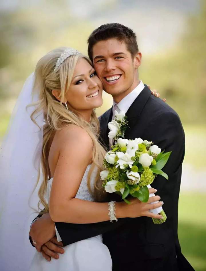 Immortalisez votre mariage avec des clichés intemporels.